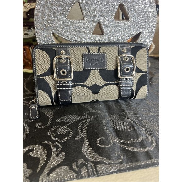 Coach Handbags - Coach Wallet Zoe Double Buckles Black Jacquard Leather Accordion Zip